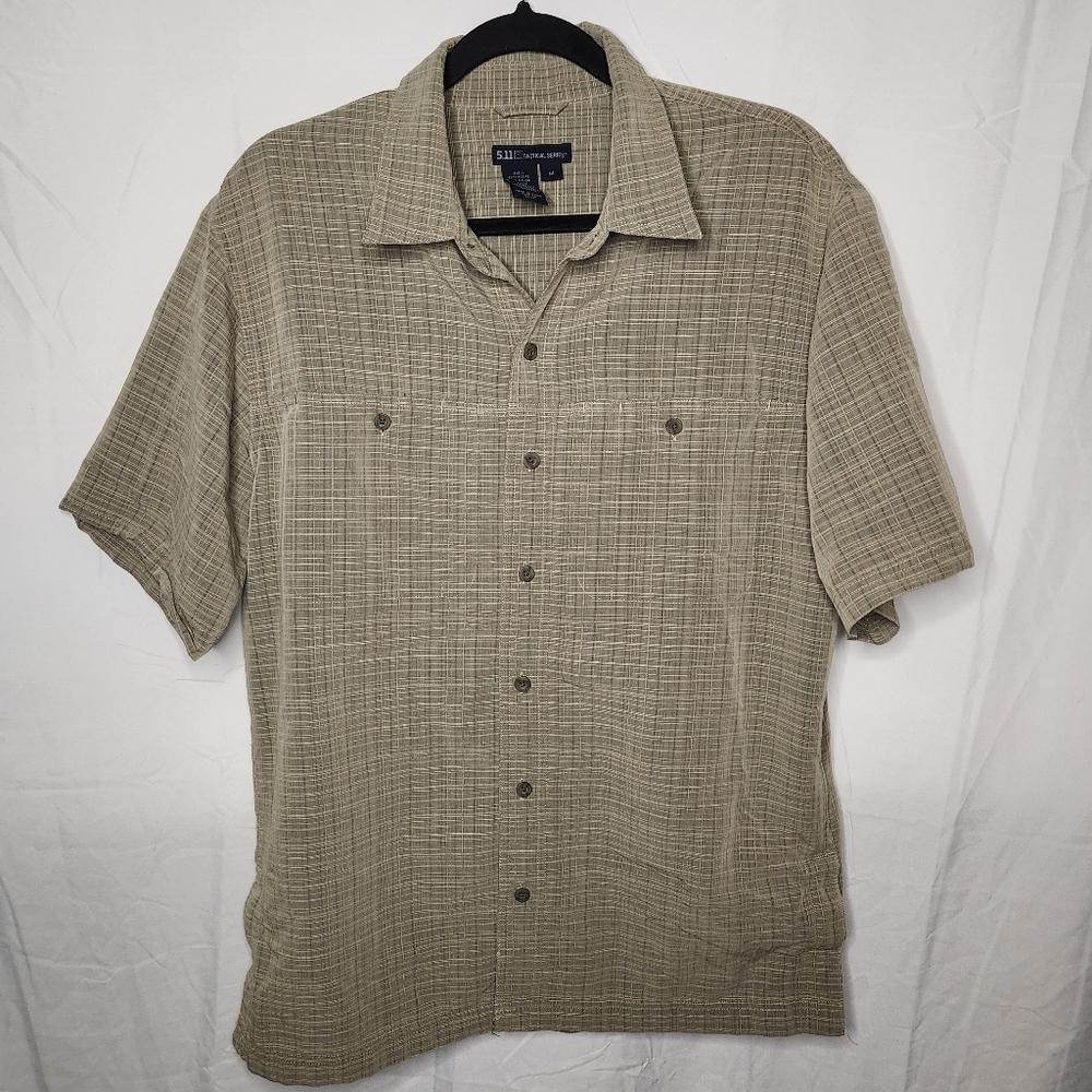 5.11 Mens Medium Covert Casual Plaid Short Sleeve Button Shirt Beige Mesh Lining